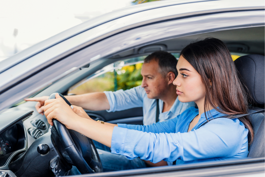Top 6 Community-Endorsed Driving Habits for Beginners